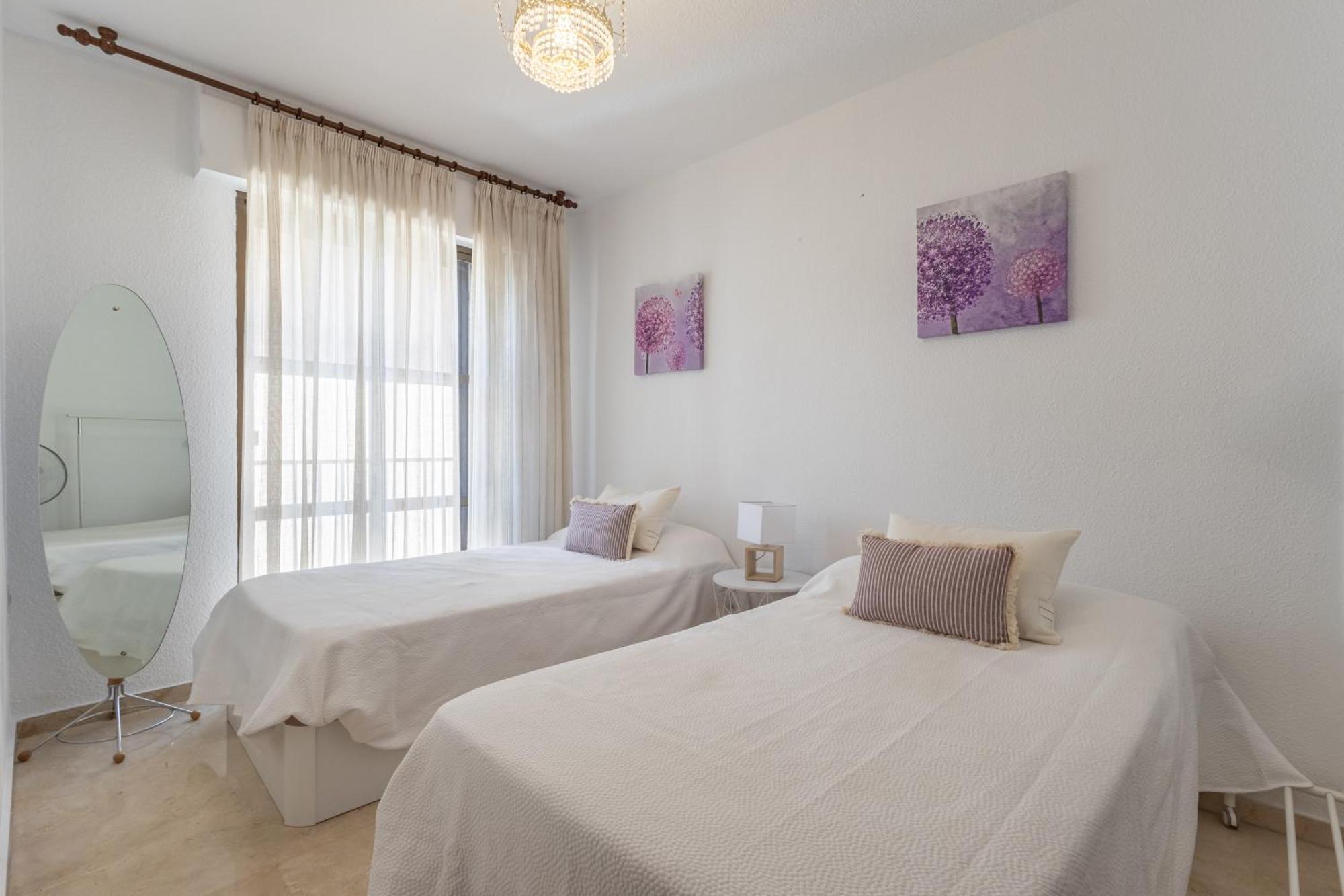 Dreaming Apartment Dona Luisa - Free Parking Гранада Екстер'єр фото